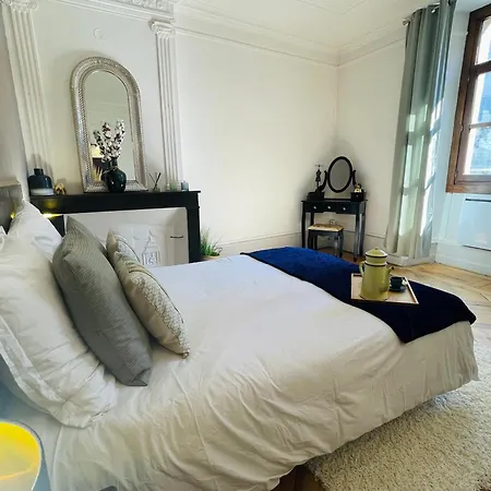 Apartment Maison Gabriel - Au Coeur De La Cite Medievale - T3 75m2