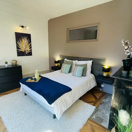 Maison Gabriel - Au Coeur De La Cite Medievale - T3 75m2 Apartment *